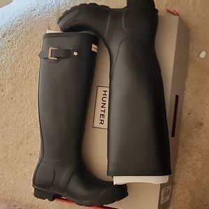 BRAND NEW Hunter Rainboots